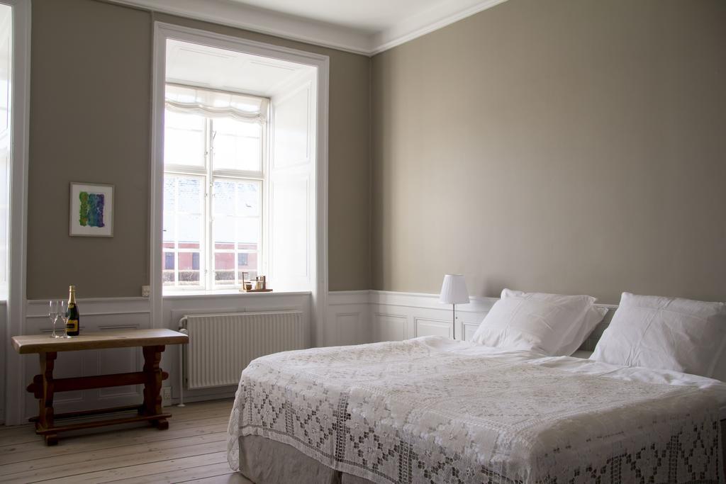 Vemmetofte Praestegard Faxe Chambre photo